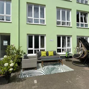 https://patio-1.hotelsinbremen.net